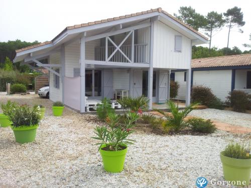Photo n°1 de :Location dun chalet 8 personnes proche ocan