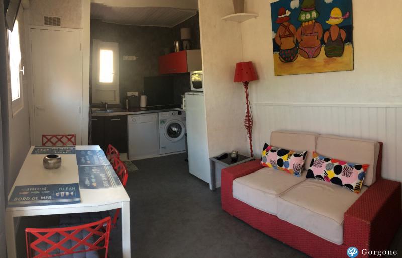 Photo n°4 de :  OCEANE,A 2 pas de la plage location 4 personne WIFI