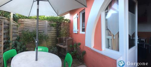 Photo n°3 de :  OCEANE,A 2 pas de la plage location 4 personne WIFI