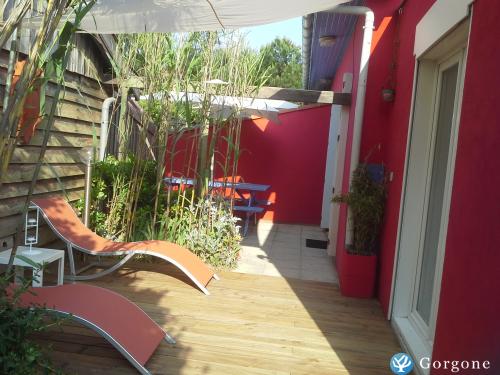 Photo n°1 de :CHARLINE   2 pas de la plagePT WIFI