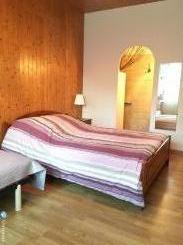 La 4ème chambre avec salle d\'au cliquez ici pour agrandir les photos de cette location à mimizan