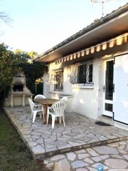 Une autre terrasse avec barbecue cliquez ici pour agrandir les photos de cette location à mimizan