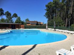 La piscine extérieure cliquez ici pour agrandir les photos de cette location à mimizan