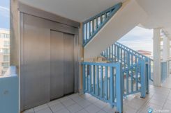2ème étage accessible depuis un ascenseur cliquez ici pour agrandir les photos de cette location à mimizan